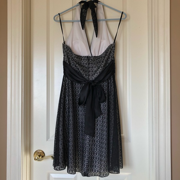 Juniors Dress - Black Lace Size 7 - Picture 4 of 6
